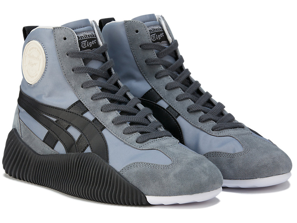 Men's Onitsuka Tiger Acromount Mt Shoes Sheet Rock/Black | 32679QZSB