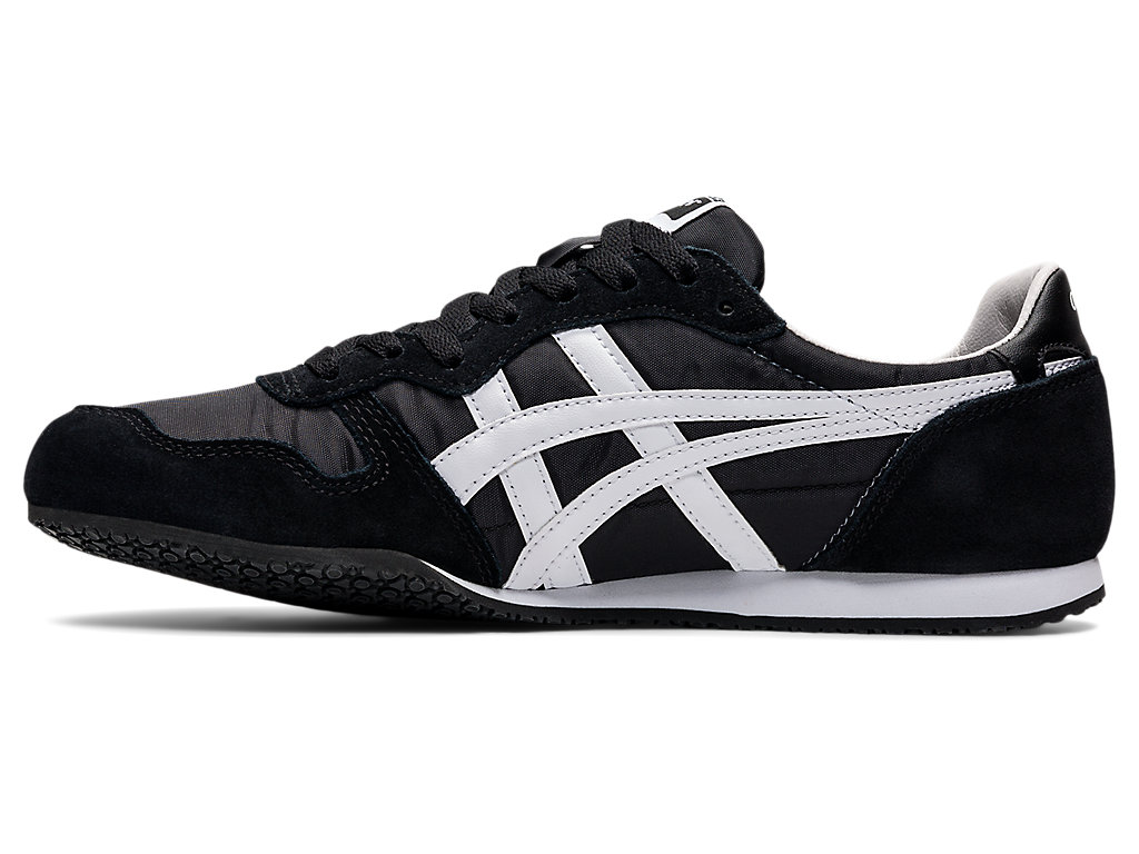 Men's Onitsuka Tiger Serrano Shoes Black/White | 36972ZAJK