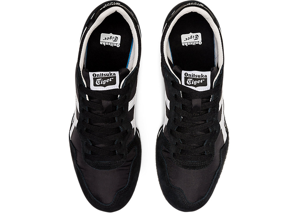 Men's Onitsuka Tiger Serrano Shoes Black/White | 36972ZAJK