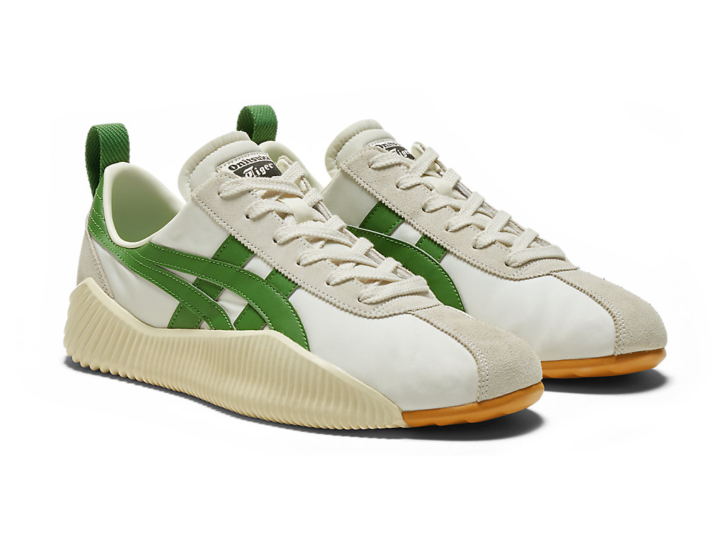 Women's Onitsuka Tiger Acromount Shoes Cream/Spinach Green | 67801CEZM