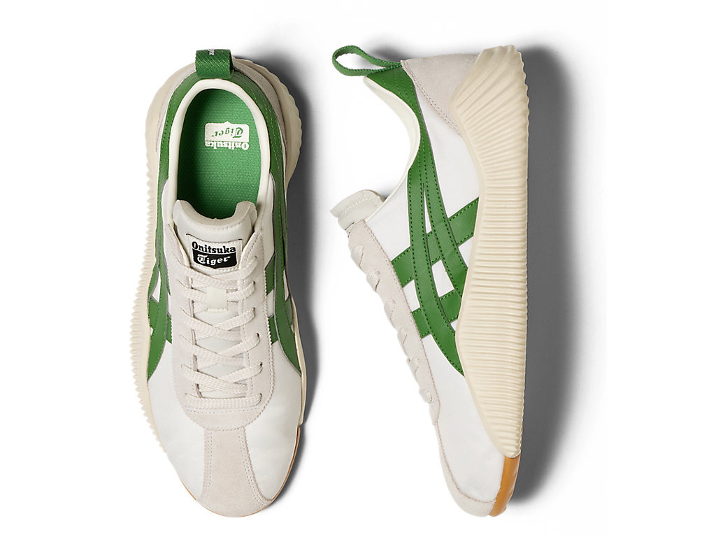 Women's Onitsuka Tiger Acromount Shoes Cream/Spinach Green | 67801CEZM