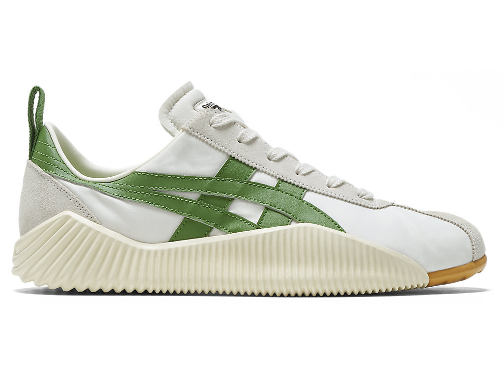 Women\'s Onitsuka Tiger Acromount Shoes Cream/Spinach Green | 67801CEZM