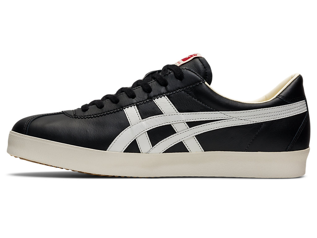 Women's Onitsuka Tiger Vickka Nm Shoes Black/White | 84235LTFJ