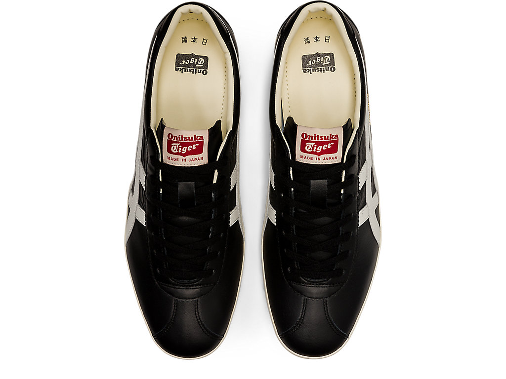 Women's Onitsuka Tiger Vickka Nm Shoes Black/White | 84235LTFJ